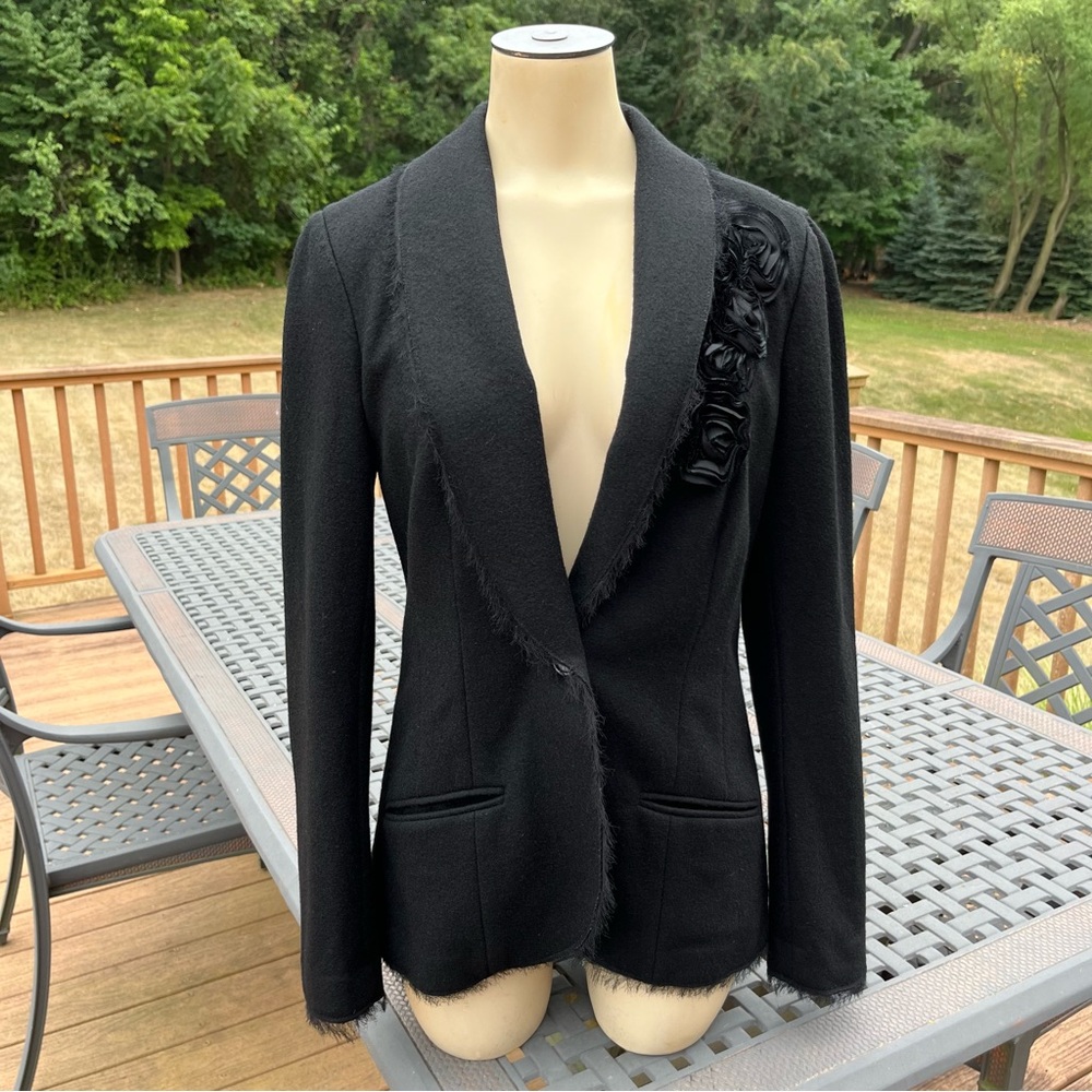 Banana Republic sculpted tailored wool blazer with roses and fringe size: small